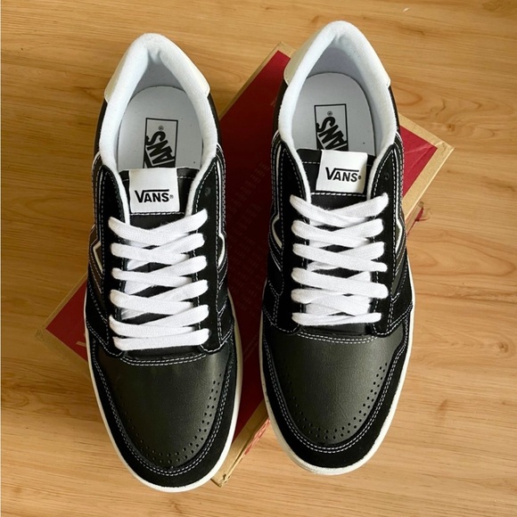 Vans Lowland 2.0 Shoe Black White Women 10.0 US - Picture 4 of 10